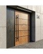 Porte d'entrée pivotante en aluminium doré