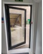 Porte d'entrée en aluminium entièrement vitrée