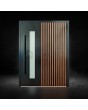Porte pivotante en aluminium noir avec lamelles verticales en profilés d'aluminium