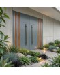 porte d'entrée en aluminium bleu-gris avec décor en bois de chêne doré