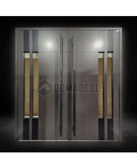 Porte double en aluminium bronze à l'entrée principale