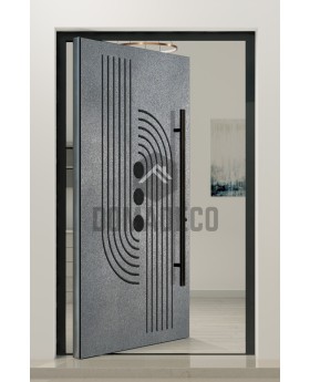 Porte pivotante avec texture grise en métal fraisé